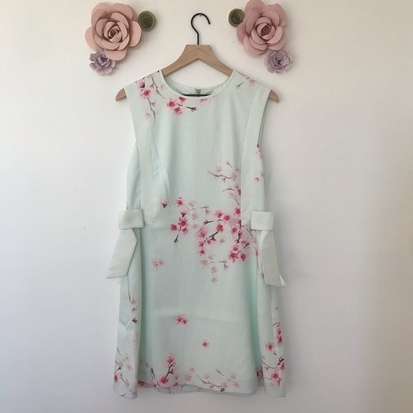 Ted Baker London Dresses & Skirts - Ted Baker Mint Cherry Blossom Dress